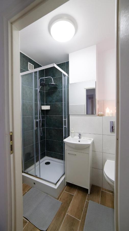 Wow Rooms Warsaw Ngoại thất bức ảnh