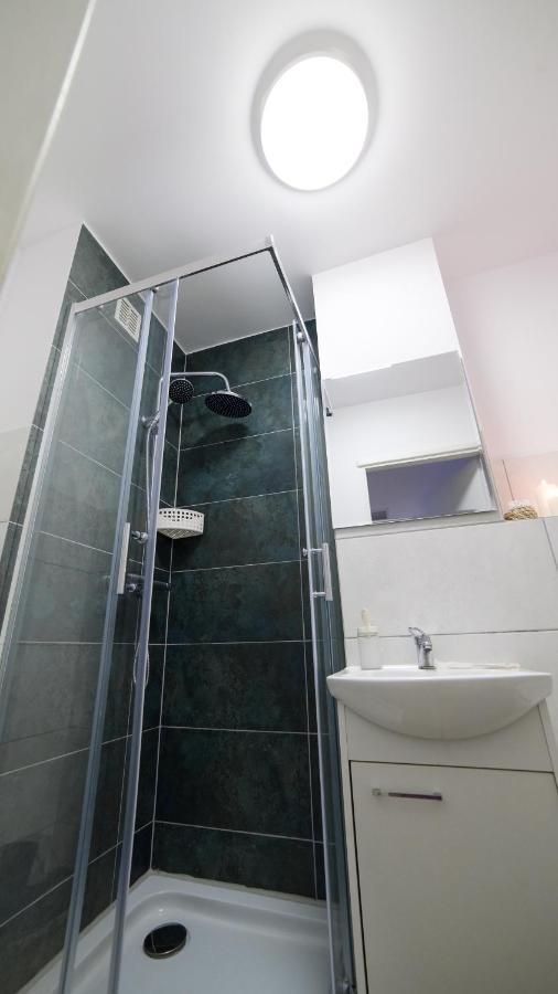 Wow Rooms Warsaw Ngoại thất bức ảnh